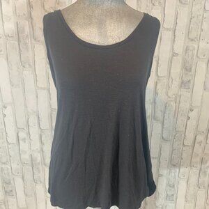 24/7 Black Flowy Tank Top